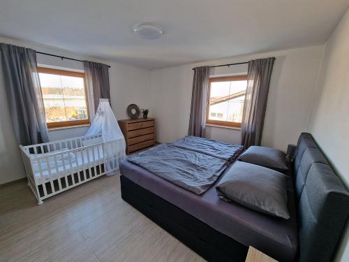 Schlafzimmer 2