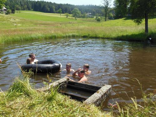 Badespaß auf dem Zuckerbauernhof