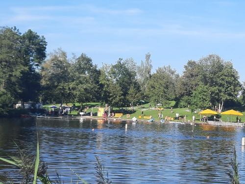 Badevergnügen im Sommer
