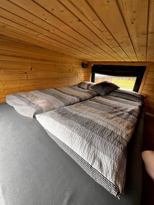 Tiny innen Bett