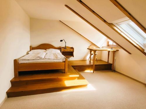 Schlafzimmer 5  Thronzimmer  im DG