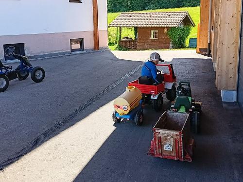 Fahrzeuge für die Kinder