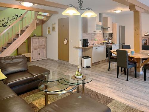 Ferienhaus - Wohnraum mit Küche