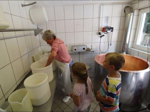 Hier wird der Käse frisch zubereitet