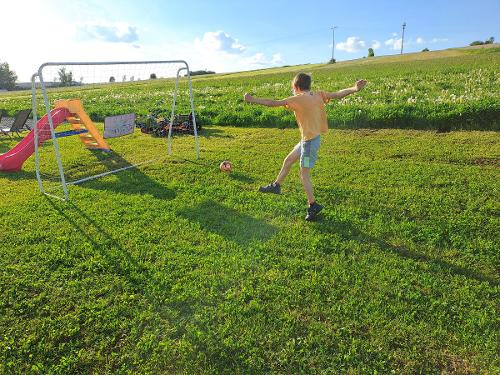 Fußball auf der Spielwiese