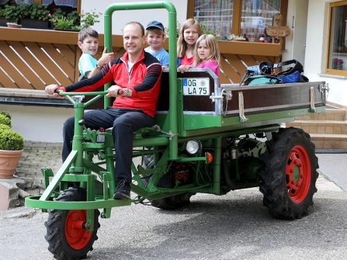 Traktorfahrt für Ferienkinder