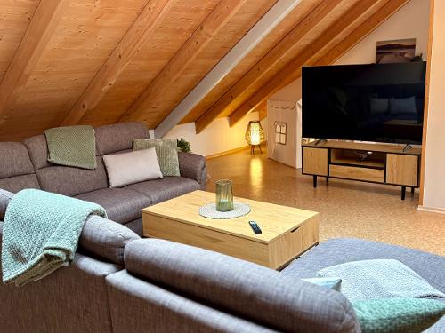 Gemütliches Sofa im Wohnbereich
